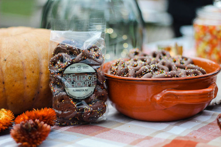 Fall Sprinkle Pretzels